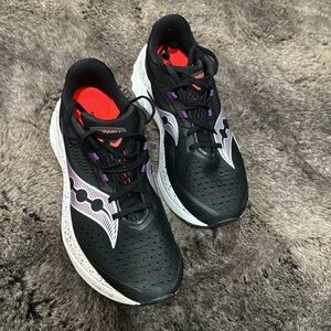 Saucony Endorphin Speed 4
